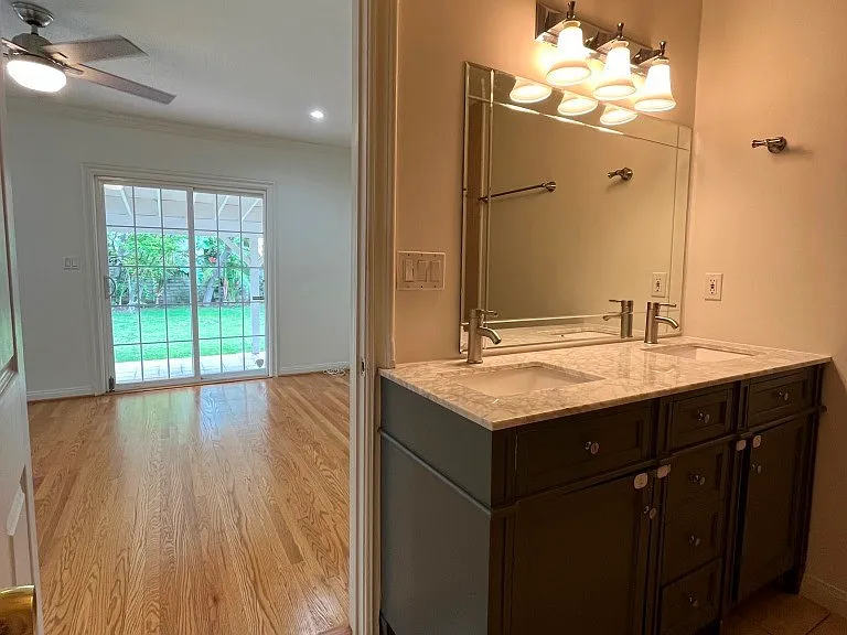 4316 Greenbush Ave — Photo 16