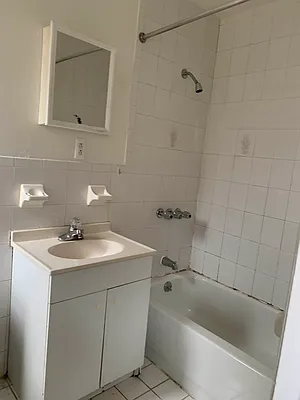 Rented by D H Realty & Management Inc | media 6