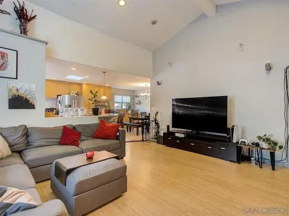 5038 Savannah St, San Diego, CA 92110