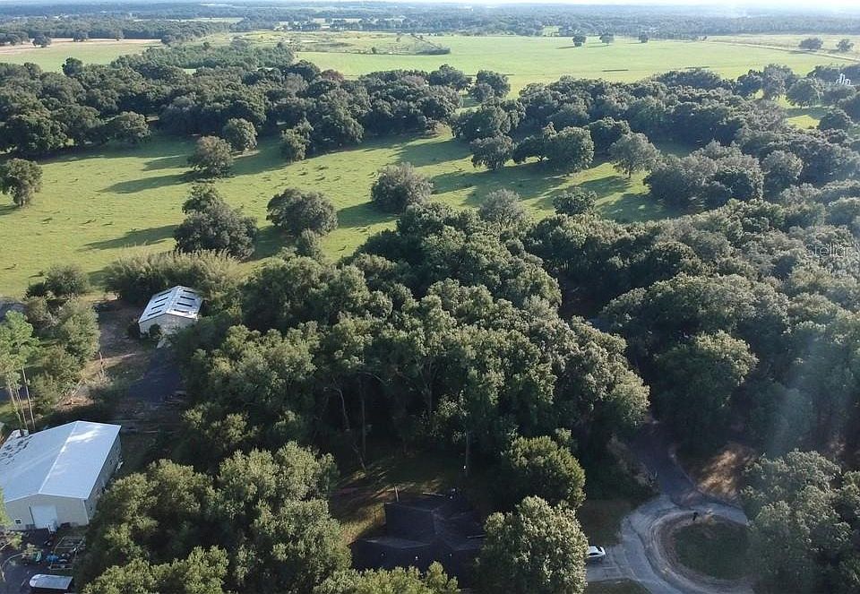 2nd image of 10707 Barefoot Ln