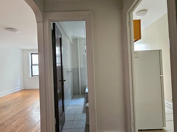 4th image of 34-11 34th Ave #1D