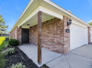 220 N Marietta Way, Farmington, AR 72730