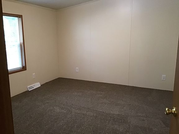 5th image of 424 E Aberdeen Dr #424