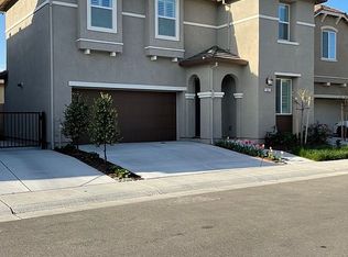 1047 Sagittaria Cir, Rocklin, CA 95765