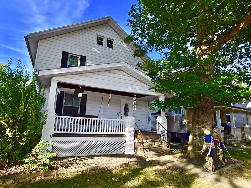 1st image of 752 Oak Grove Ave