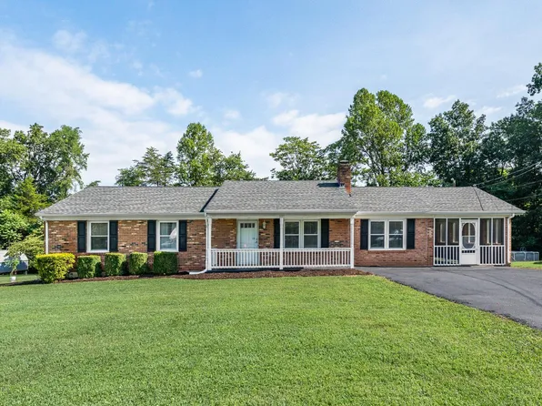 307 Beverly Hills Cir, Lynchburg, VA 24502