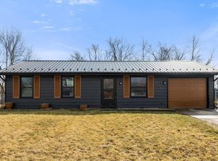 814 Larch Ln, Fort Wayne, IN