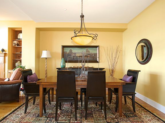 5th image of 174 Washington St #308