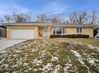 2913 Shadyoak Dr, Des Moines, IA 50310