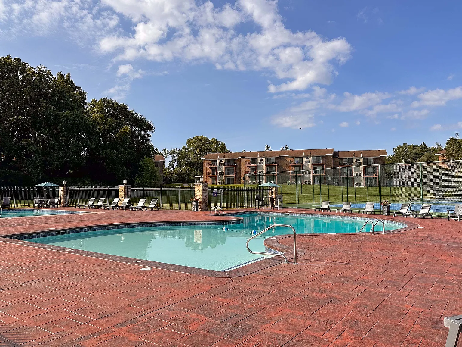 Golfside Lake — Photo 2
