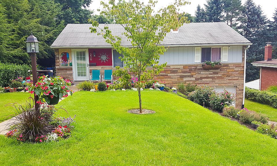 Lovely Cottage Ranch Home