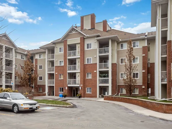 5225 Finch Ave E #303, Toronto, ON M1S 5W8