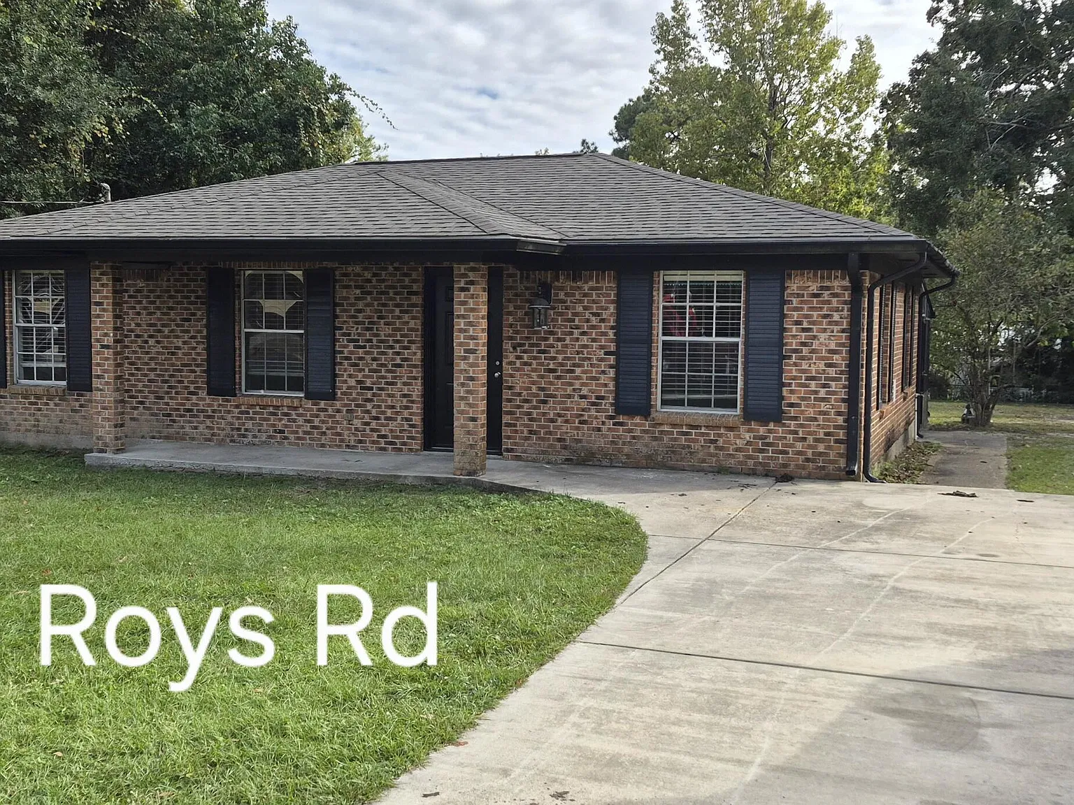 2 bed, 2.0 bath, 1100 sqft, $1,400 — Photo 1
