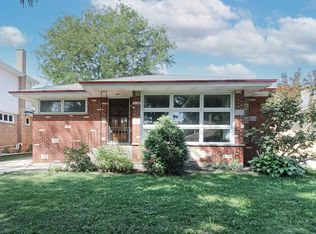 9128 Birch Ave, Morton Grove, IL 60053