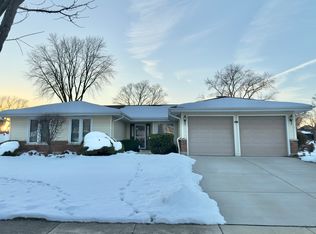 256 Arbor Ln, Bloomingdale, IL