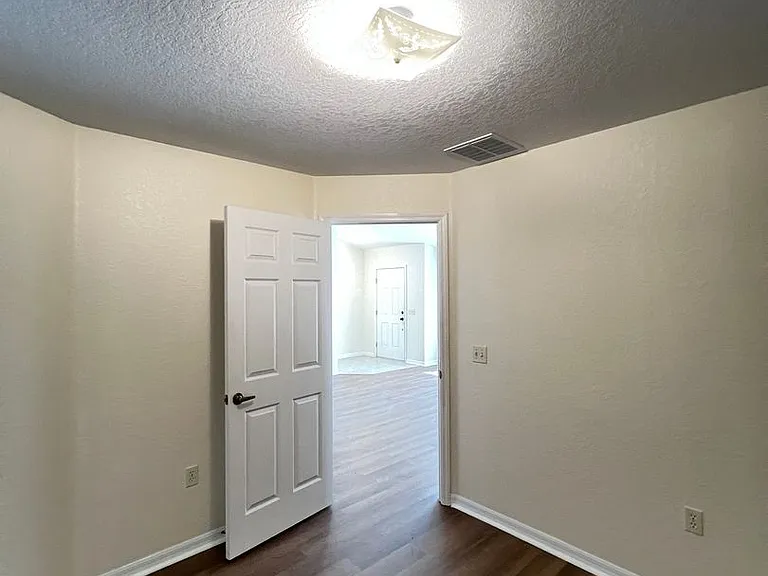 8341 SW 135th Loop — Photo 12