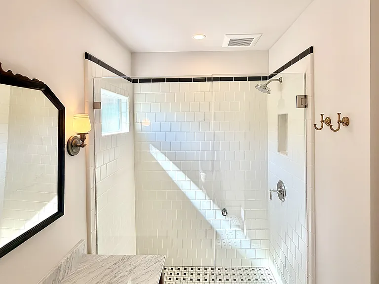 4078 Stephens St — Photo 15