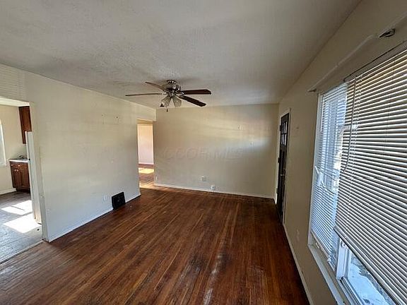2nd image of 2251 Amherst Ave