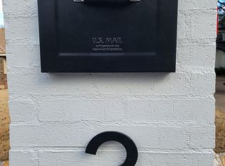 3 Applegreen Ln, The Hills, TX 78738