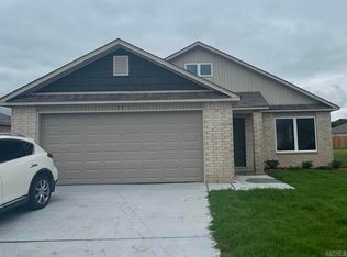 17 Fallen Oak Dr, Conway, AR 72032