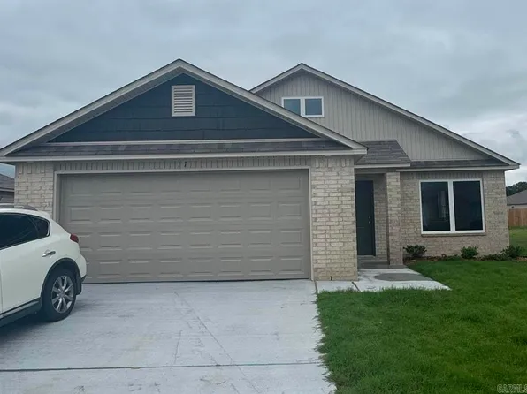 17 Fallen Oak Dr, Conway, AR 72032