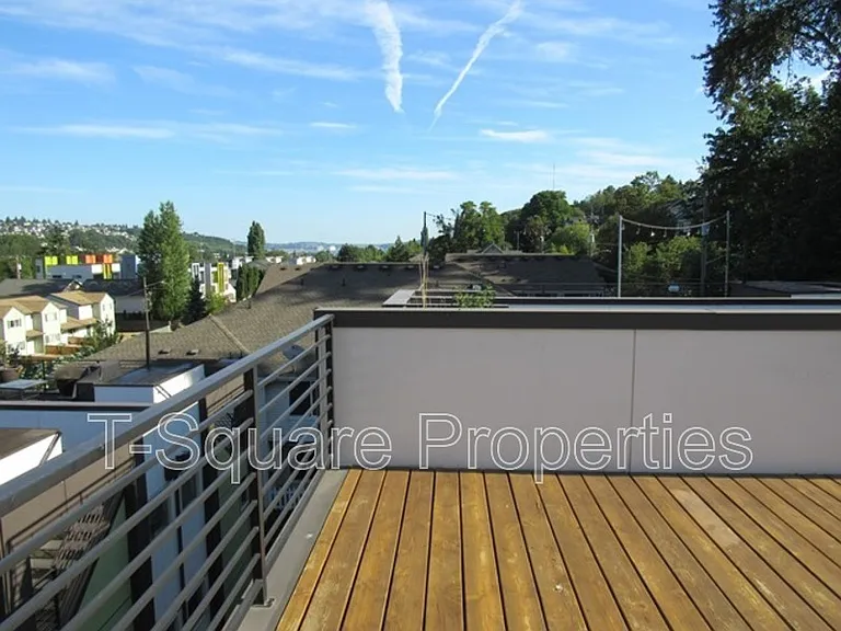 4848 Delridge Way SW #A — Photo 16