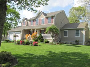 142 Oak Ave, West Creek, NJ 08092