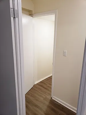 Rented by Metro Garden Realty NYC | media 15