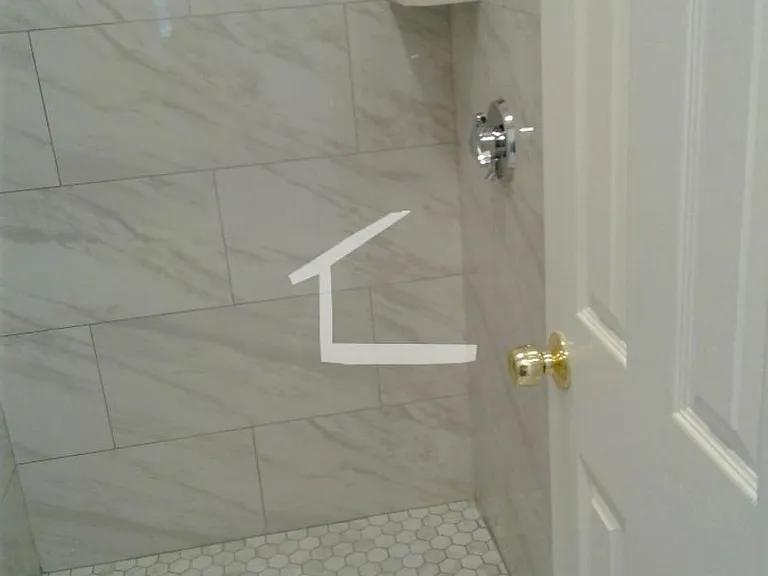 122 Lake St #122 — Photo 3
