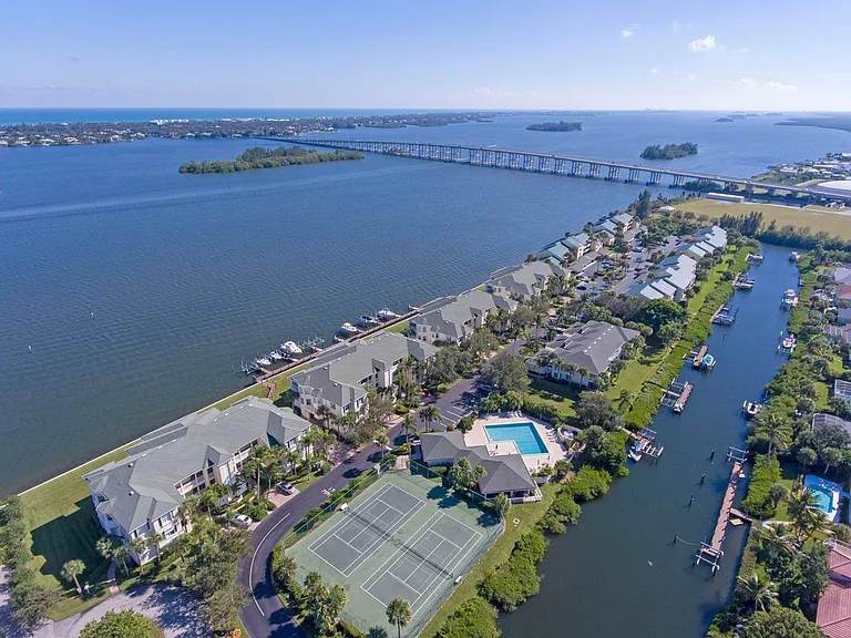 1890 Tarpon Ln #302 — Photo 37