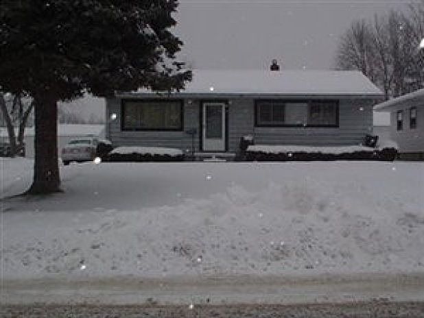 1st image of 136 Brentwood Blvd