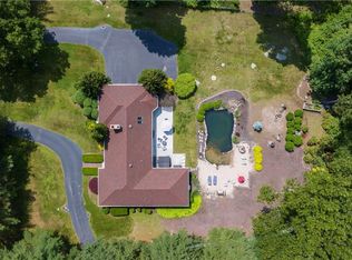 140 White Birch Cir, Scituate, RI 02831