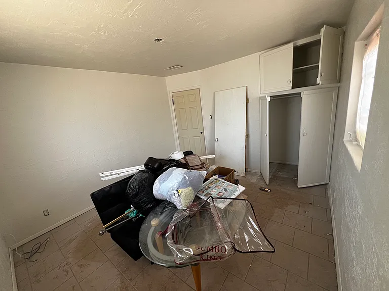 1030 Joy Ln — Photo 15