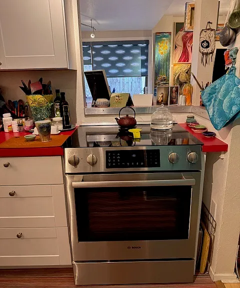 208 Pearl St #A — Photo 2