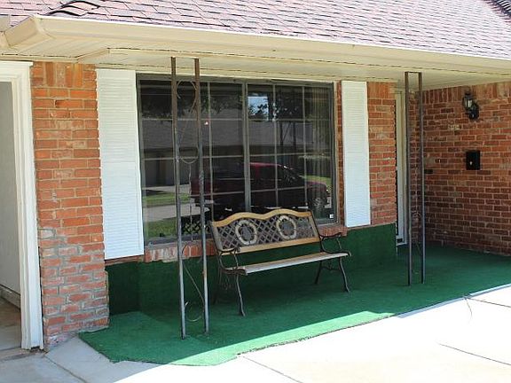 2nd image of 2709 NW 56th St