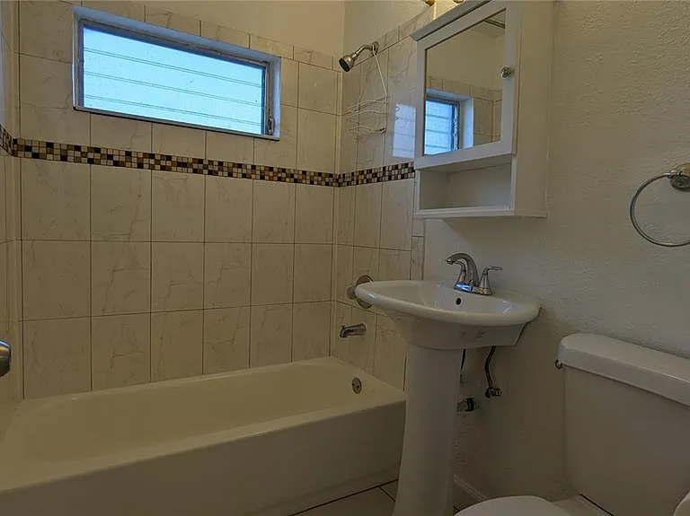 3108 Whiting Ln — Photo 16