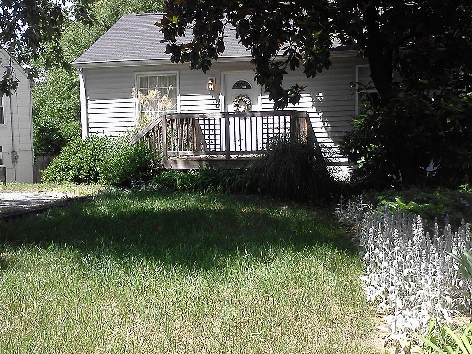 Front of house with front porch