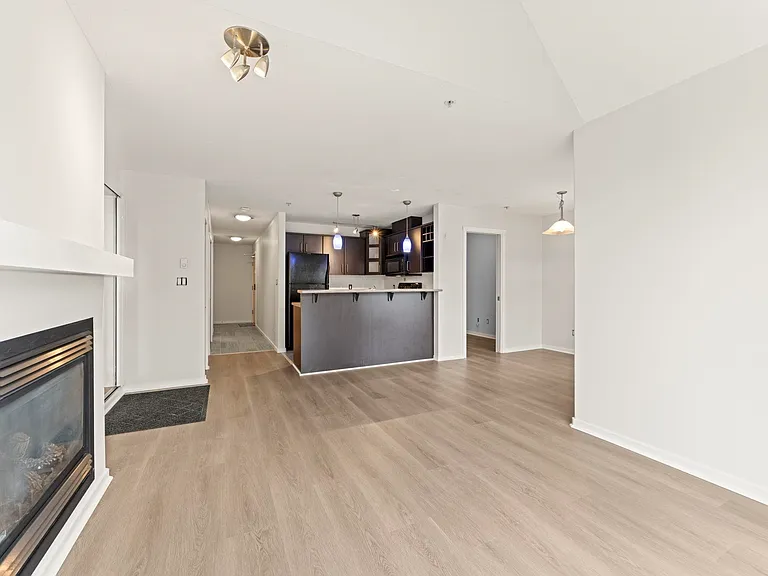 3148 Saint Johns St — Photo 10