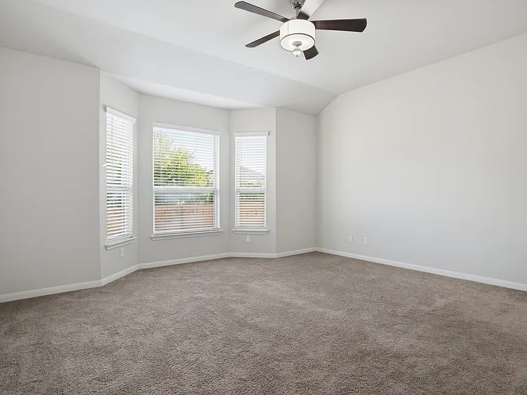 15136 Pandion Dr — Photo 25