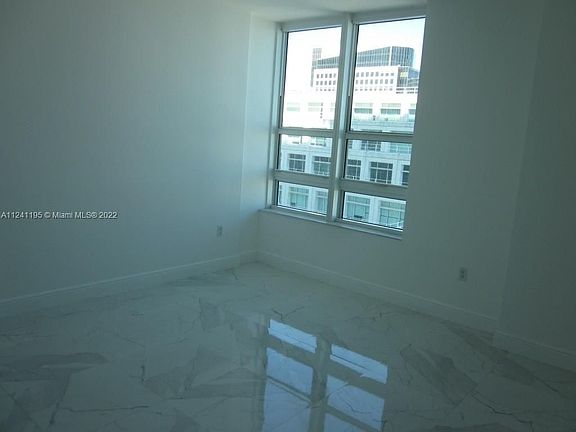4th image of 950 Brickell Bay Dr APT 3508