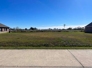 275 Kleinpeter Dr, Thibodaux, LA 70301