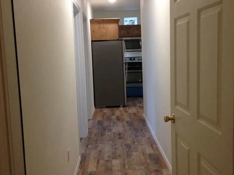 2140 SW 35th Pl #1 — Photo 4