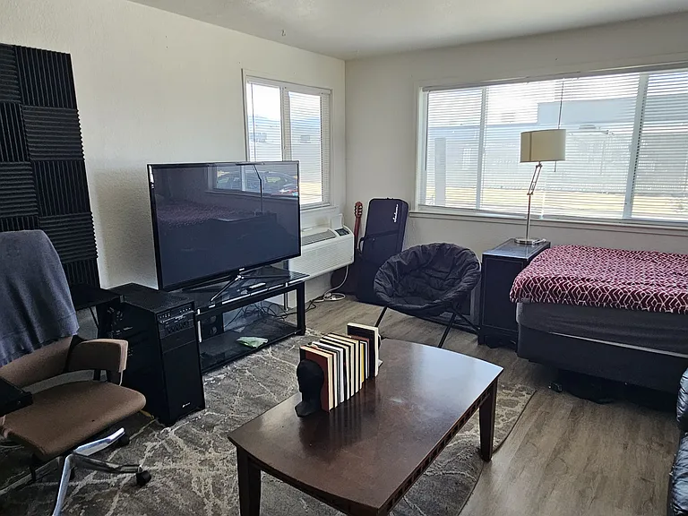 467 Industrial Park Dr #B — Photo 6