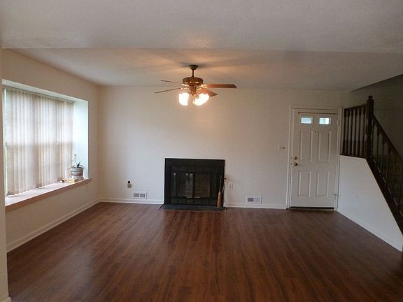 2nd image of 94 Almond Dr