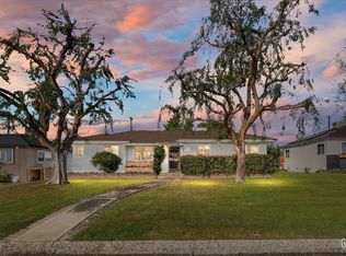 2713 Barnett St, Bakersfield, CA