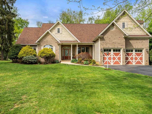 1763 Red Top Orchard Rd, Waynesboro, VA 22980