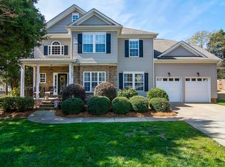 9 Manorwood Ct, Simpsonville, SC 29681