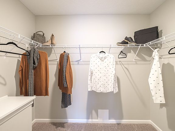 Walk-in closet off owner s bath