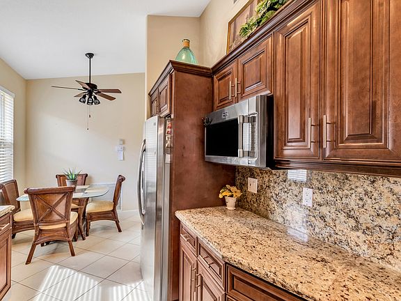 2nd image of 7116 Cataluna Cir