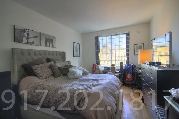 Rented by JW Real Estate Services LLC | media 41